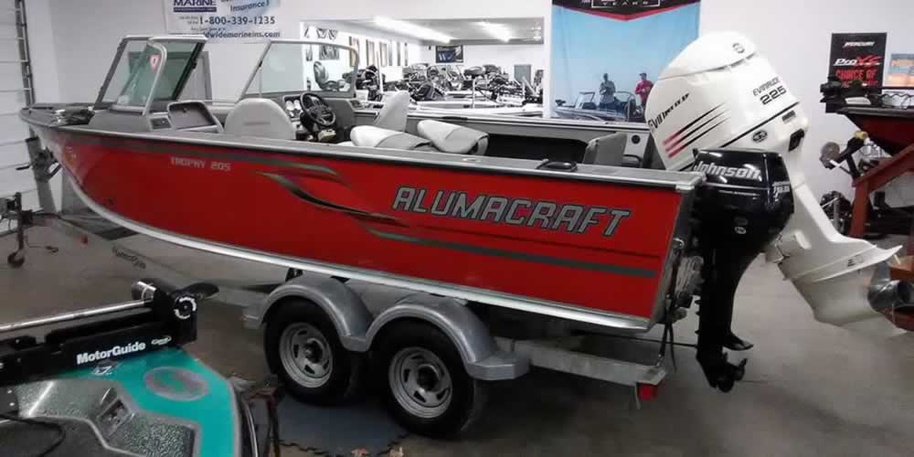 Read more about the article 2008 Alumacraft Trophy 205 – Evinrude 225 + Johnson 9.9 Kicker