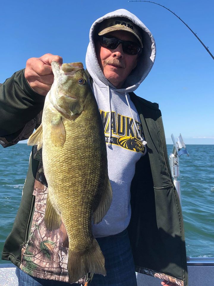 Lake Erie Smallmouth Charters