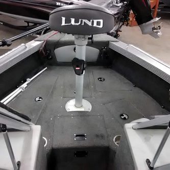 2015-Lund-1800-Tyee-Merc-150-4S-Honda99-12