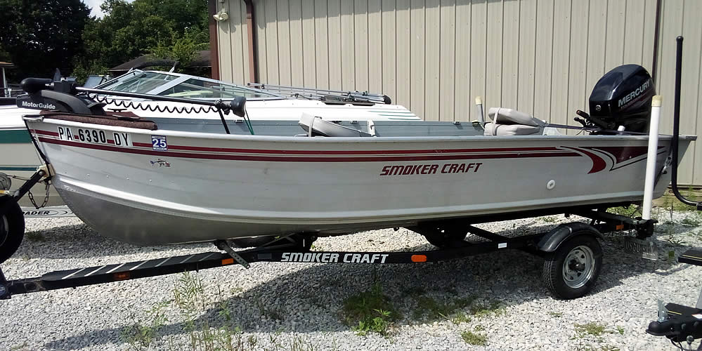 2004 Smoker Craft 16 Big Fish - Mercury 40 Four Stroke Tiller