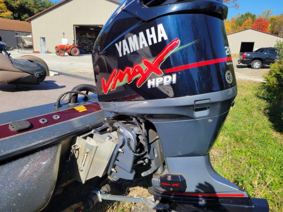 2005 Skeeter TZX200 SC - Yamaha 200 VMAX HPDI