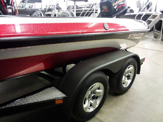 2000-Stratos-19SS-Extreme-SC-Evinrude-200-FICHT-8