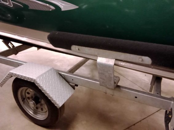 2016-Lund-1400-Fury-Mercury-20-4S-Tiller-11