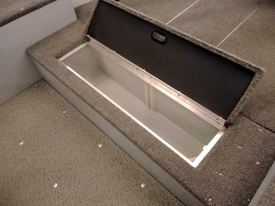 2016-Lund-1400-Fury-Mercury-20-4S-Tiller-15