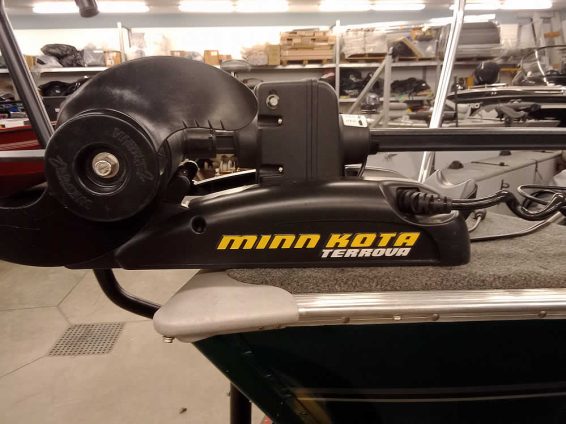 2016-Lund-1400-Fury-Mercury-20-4S-Tiller-7