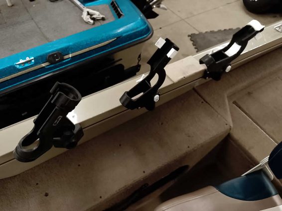 2005-Lowe-Fishing-Machine-175S-Mercury-90-99PK-24