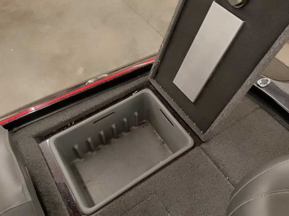 2022-Nitro-Z19-SC-Mercury-200-XS4S-35