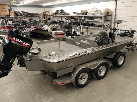 1996 Ranger 487VS Comanche SC - Mercury 200 EFI