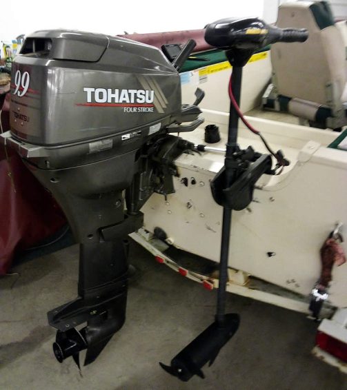 2001 Alumacraft Lunker V16 LTD - Tohatsu 9.9 Four Stroke Tiller