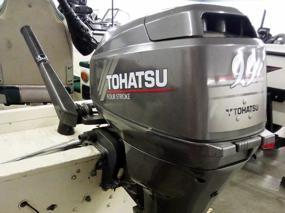 2001 Alumacraft Lunker V16 LTD - Tohatsu 9.9 Four Stroke Tiller