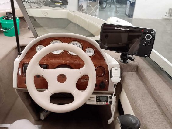 2005-Monark-King-185-WT-Mercury-115-4S_EFI-24