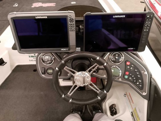 2012-RangerZ522-DC-Mercury-250-XS-30