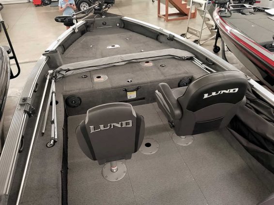 2016-Lund-2075-ProGuide-Mercury-200-4ST-MKVantage-19
