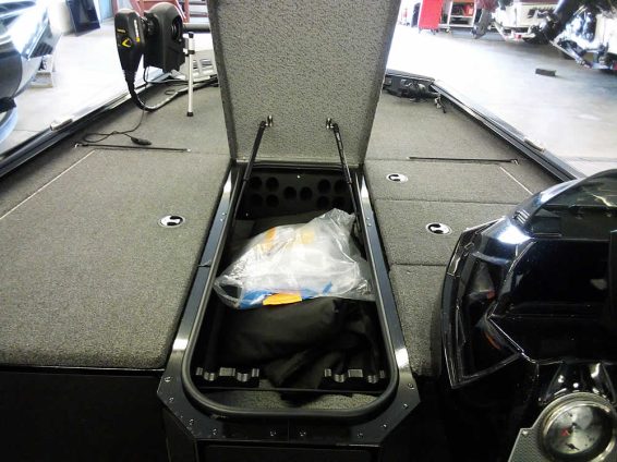 2024-Lund-1775-Renegade-SC-Mercury-90-4S-14