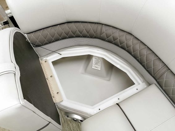 2024-Ranger-Reata-223C-Mercury-200-4S-blkblk-22