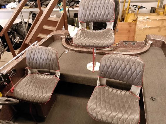 1993-Ranger-690-Fisherman-SC-Mercury-150-4S-25