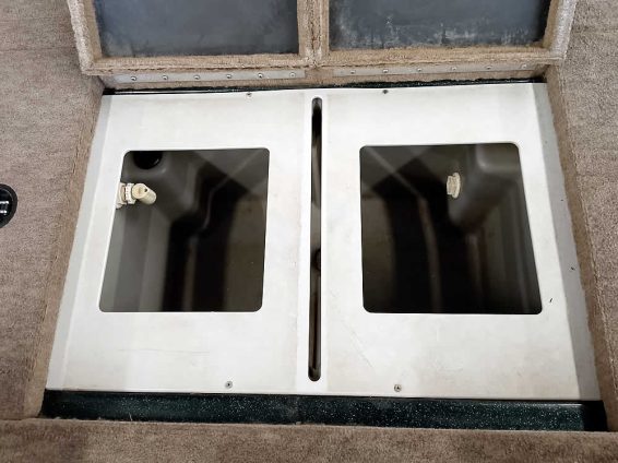 2000-Javelin-Renegade-20-Mercury-200-Optimax-28