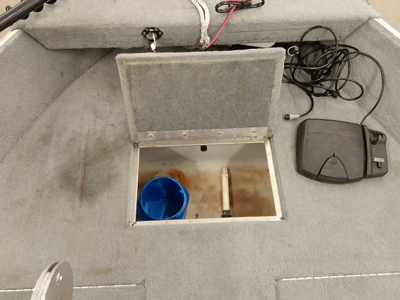 2003-Monark-Knight-160-Mercury-30-4ST-22