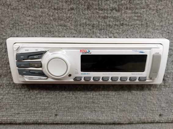 2003-Monark-Knight-160-Mercury-30-4ST-26