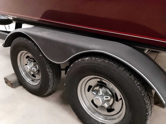 2018-Tracker-Targa-V18-WT-Mercury-150-4S-12