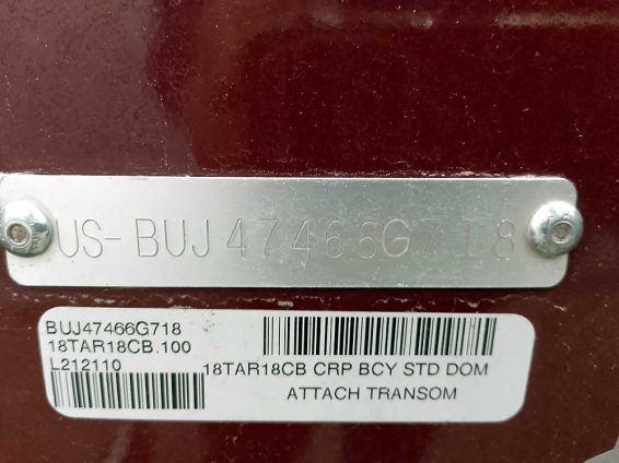 2018-Tracker-Targa-V18-WT-Mercury-150-4S-1b