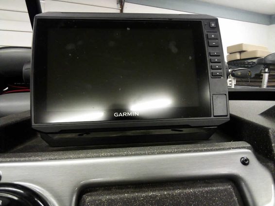 2022-Tracker-ProGuide-175-WT-Mercury-115-XS4S-23