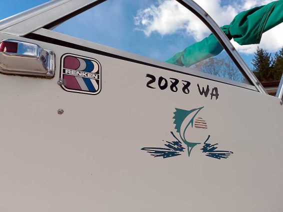 1997 Renken SeaMaster 2088 WA - Mercury Alpha One I/O