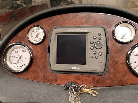 2005-Ranger-185VX-DC-Mercury-175-Optimax-31