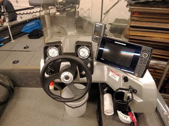 2018-Tracker-Pro-Guide-16-Mercury-60-4S-15