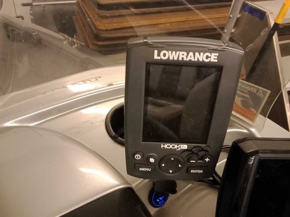 2018-Tracker-Pro-Guide-16-Mercury-60-4S-17