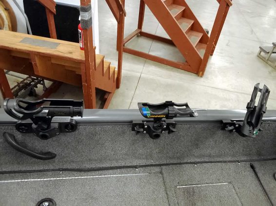 2018-Tracker-Pro-Guide-16-Mercury-60-4S-19