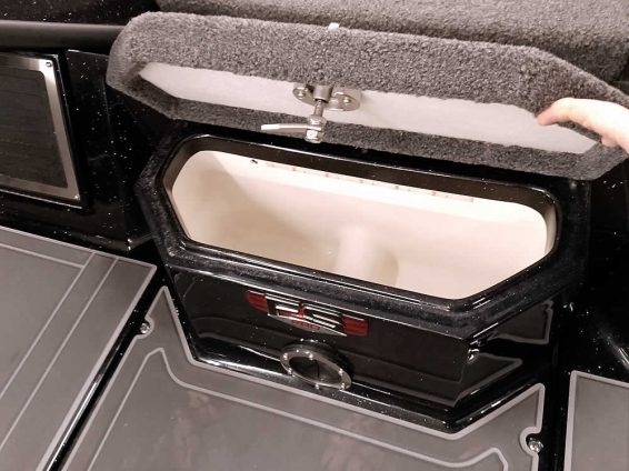 2026-Ranger-620XFS-Mercury-300XS-15K-11