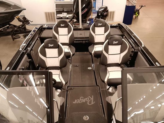 2026-Ranger-620XFS-Mercury-300XS-15K-18