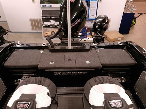 2026-Ranger-620XFS-Mercury-300XS-15K-34