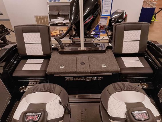 2026-Ranger-620XFS-Mercury-300XS-15K-35