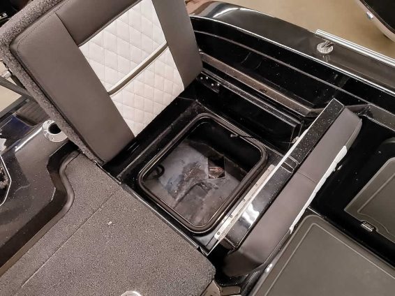 2026-Ranger-620XFS-Mercury-300XS-15K-37