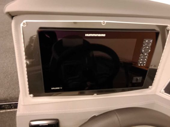 2026-Ranger-620xFS-Pro-Whiteout-Mercury-300-XS4S-25