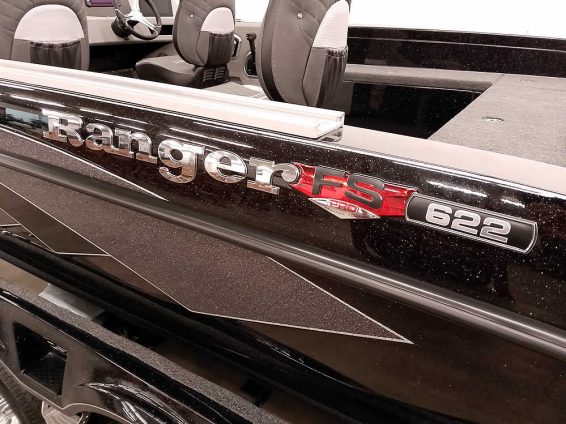 2026 Ranger 622FS Blackout - Mercury 400 Verado Four Stroke