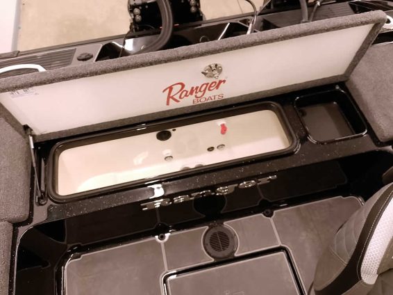 2026-Ranger-622FS-Blackout-Mercury-400-Verado-4S-35