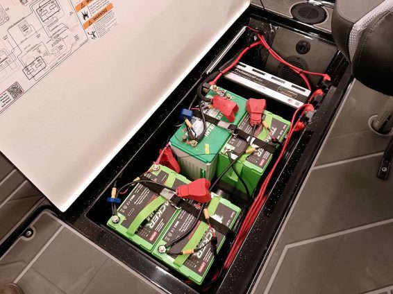 2026-Ranger-622FS-Blackout-Mercury-400-Verado-4S-36