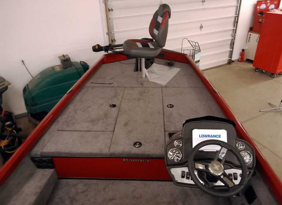 2026-Ranger-RT188-Mercury-90-4S-red-9