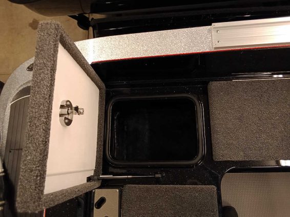 2026-Ranger-621FS-WT-Mercury-300-XS4S-27