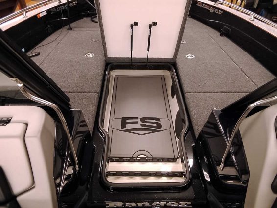 2026-Ranger-621FS-WT-Mercury-300-XS4S-9