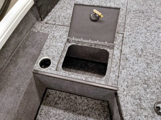 2026-Ranger-VS1682-SC-Mercury-115-XS4S-wht-17