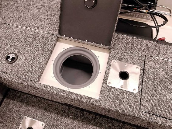 2026-Ranger-VS1682-SC-Mercury-115-XS4S-wht-25