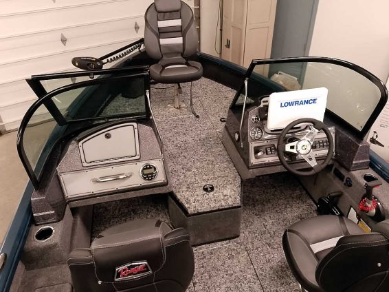 2026-Ranger-VS1682-WT-Mercury-115-XS4S-99K-11