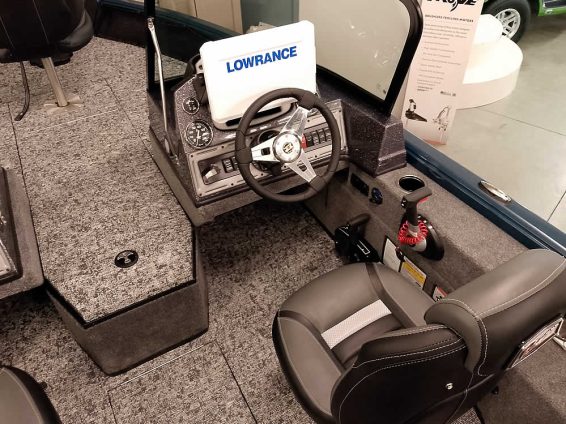 2026-Ranger-VS1682-WT-Mercury-115-XS4S-99K-25