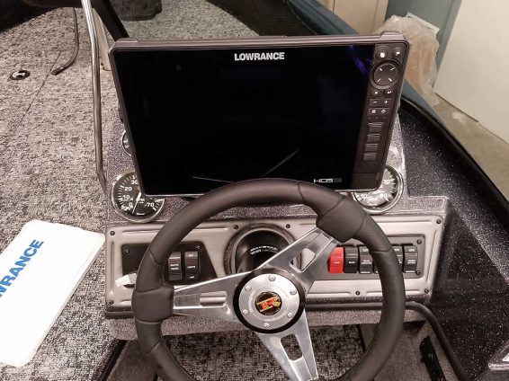 2026-Ranger-VS1682-WT-Mercury-115-XS4S-99K-27