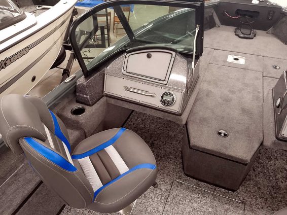 2026-Ranger-VS1882-WT-Mercury-150-XS4S-18