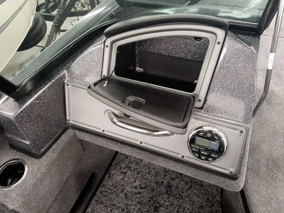 2026-Ranger-VS1882-WT-Mercury-150-XS4S-19